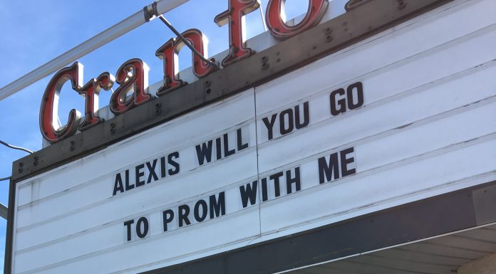 a promposal movie theater marquee that says, "Alexis will you go to prom with me"