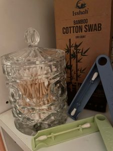 Bamboo and Last Object swabs displayed as alternatives to standard cotton swabs.