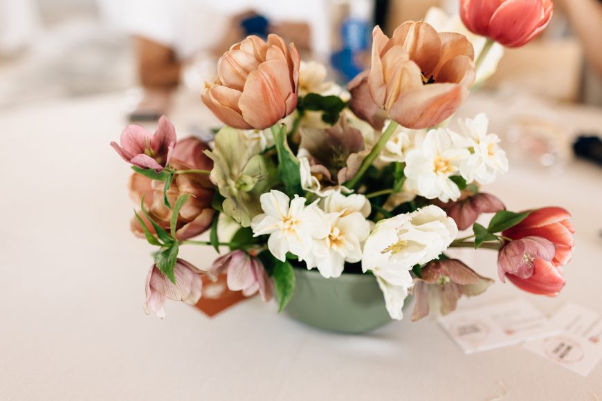 floral centerpieces by HareandBear Co